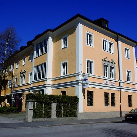 Yoho - International Youth Hostel Salzburg Exterior photo